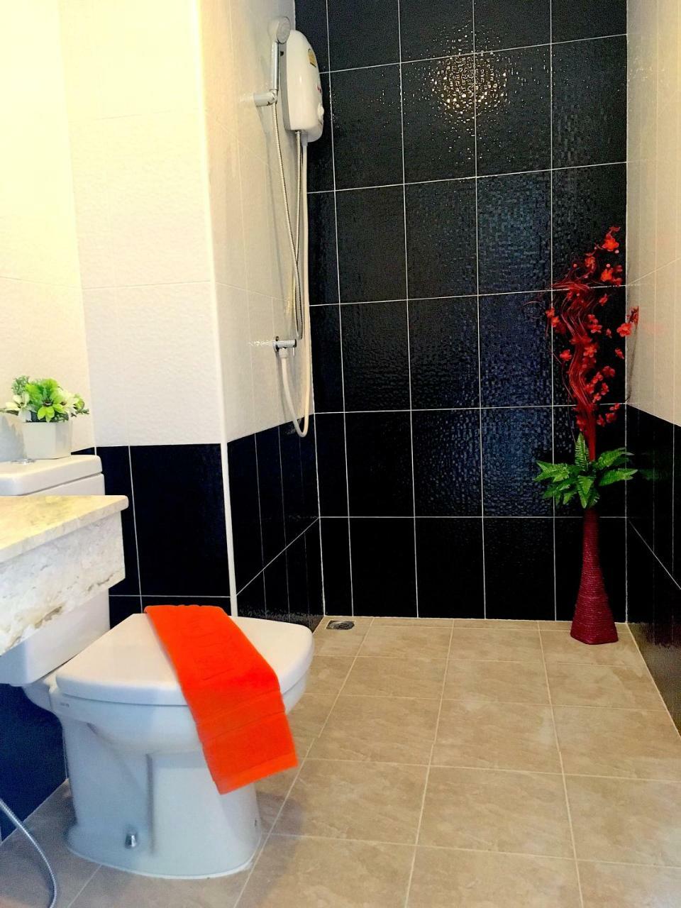 Jomtien Residence Екстер'єр фото